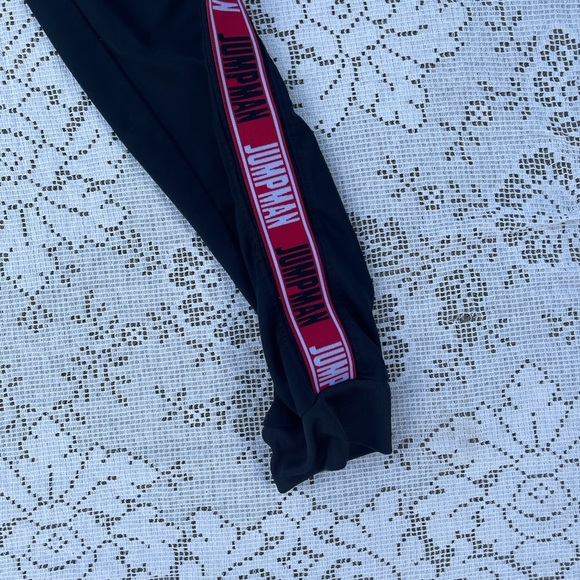 Kids Nike air Jordan track pants size xl - Picture 3 of 4